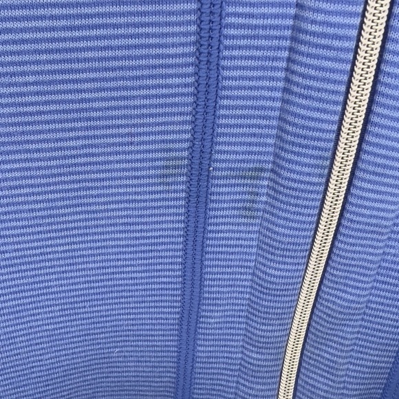 Two full zippers sweatshirts - Picture 5 of 9